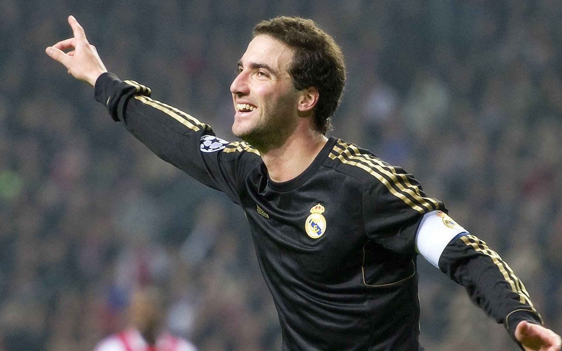 开云网页版-完美风暴，德布劳内帽子戏法击穿豆腐渣防线，姆巴佩独木难支成悲情英雄，德布劳内帽子戏法掀翻防线，姆巴佩独木难支成悲情英雄